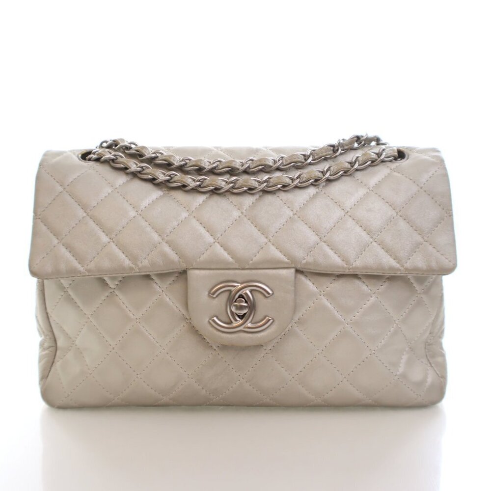 Chanel Vintage Maxi Lambskin Classic Single Flap Bag